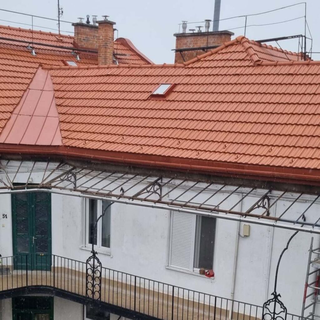 Tető fedése